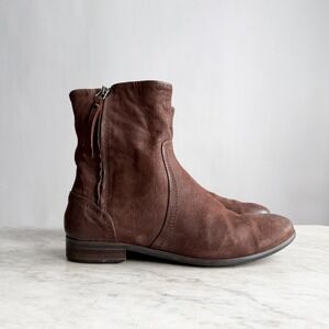 Ecco brown suede leather ankle boots size 7.5‎